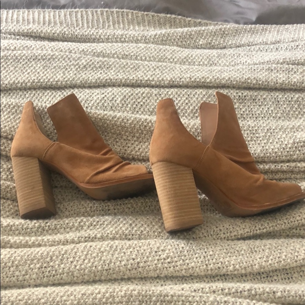 Kristin Cavallari open toed booties